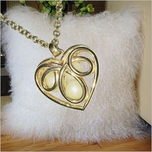 Erwin Pearl ~ Gold Tone Open Heart Design Pendant with Faux Pearls Necklace